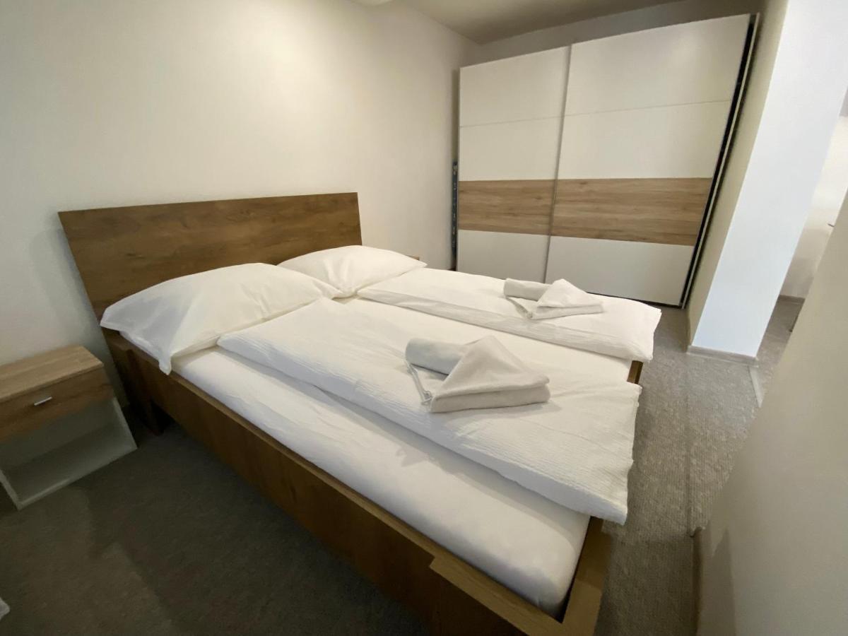 Ard Apartments - Levice Dış mekan fotoğraf