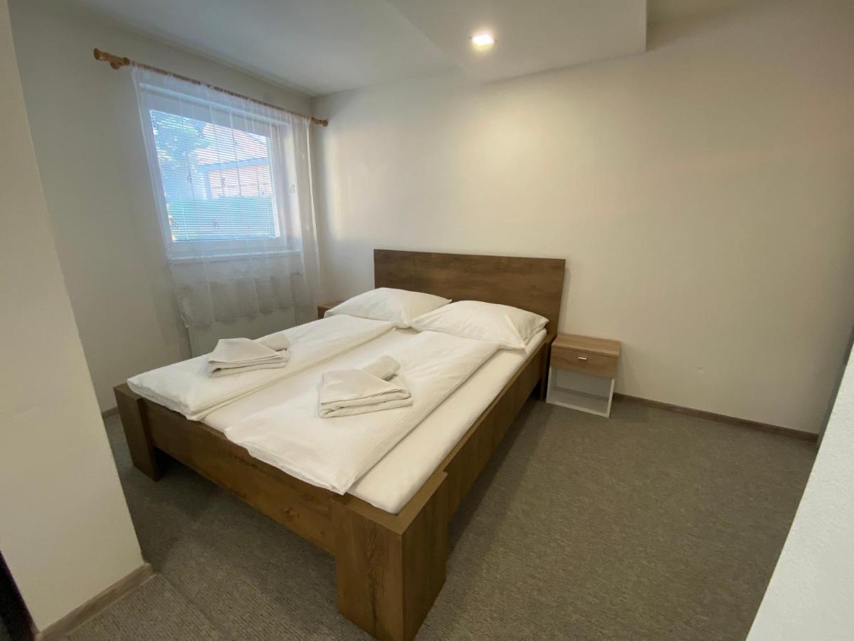 Ard Apartments - Levice Dış mekan fotoğraf