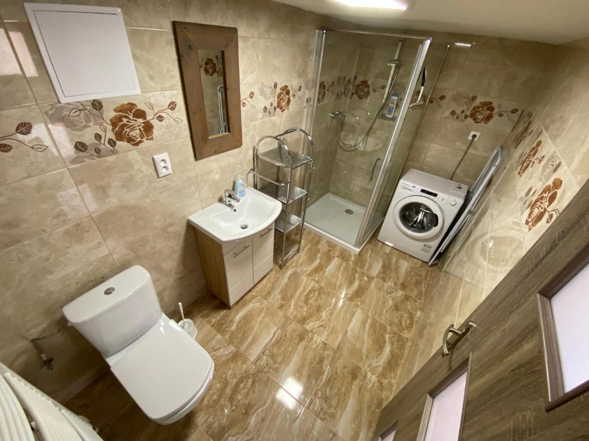 Ard Apartments - Levice Dış mekan fotoğraf